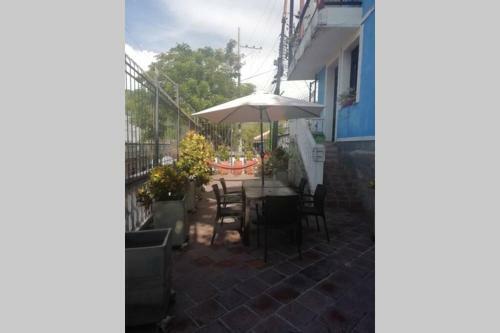 Hermosa Casa, Centro Hist�rico Honda,tolima.