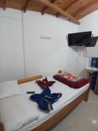 El Faro Hostal