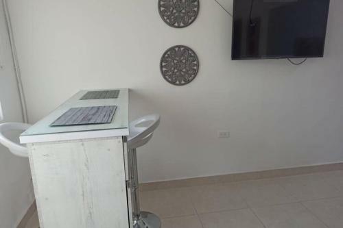 101 Bonito, Econ�mico, Central Y Completamente Dotado Apartaestudio