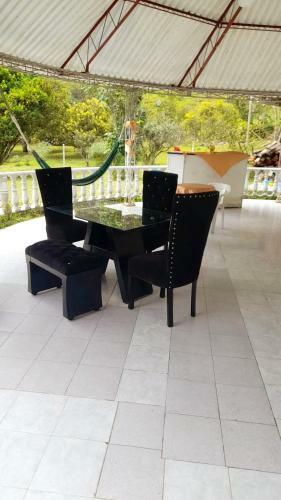Hotel Y Restaurante La Casa Blanca