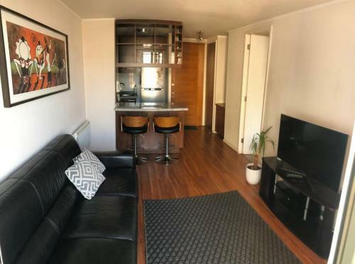 Apartamento Parque Bustamante, Metro Irarr�zaval, Free Parking