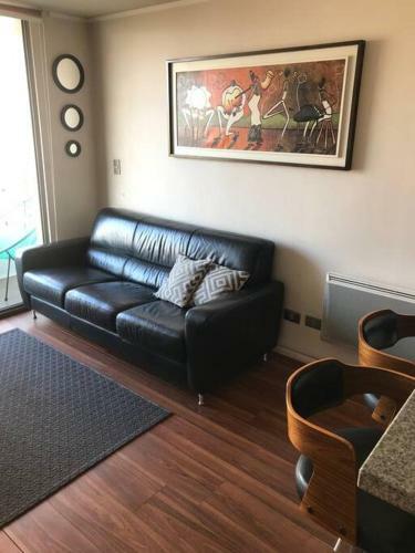 Apartamento Parque Bustamante, Metro Irarr�zaval, Free Parking