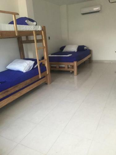 Playa Cove�as , La Sirenita Apartamentos