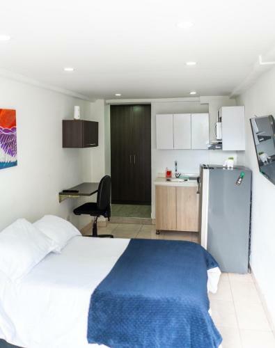 C�modo Apartaestudio Entero, Completamente Dotado Y Bien Ubicado