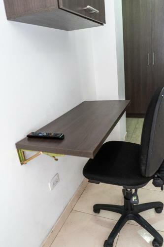 C�modo Apartaestudio Entero, Completamente Dotado Y Bien Ubicado