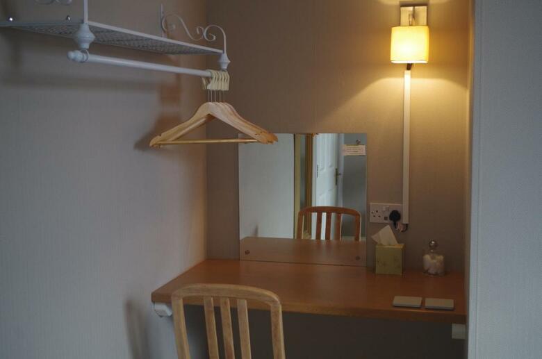 Hostal Varley House