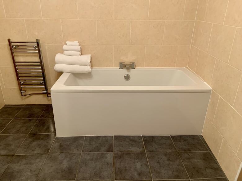 Hostal Epchris House
