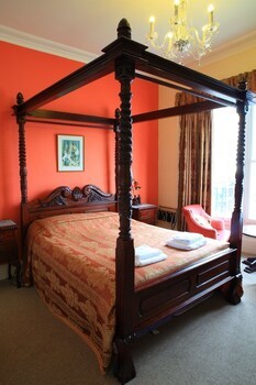 Royal Britannia Hotel