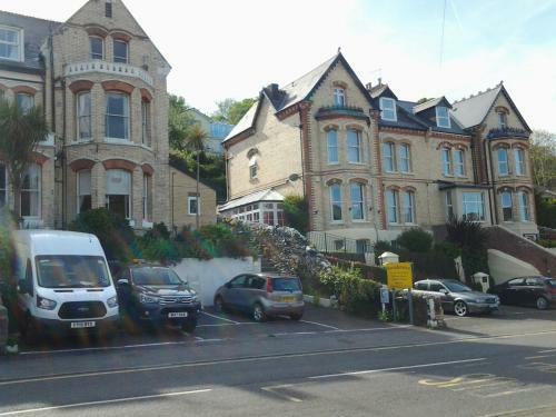 Hostal Strathmore