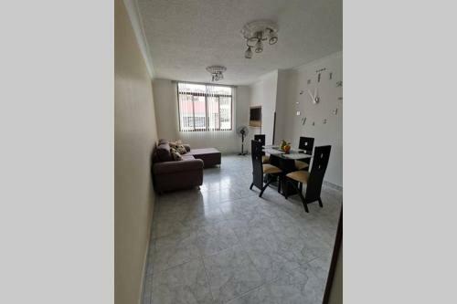 Apartamento Totalmente Amoblado