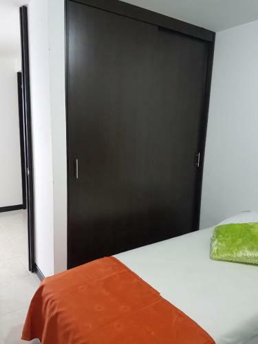 Apartamento Piscina A 3' Del Parque Del Caf�