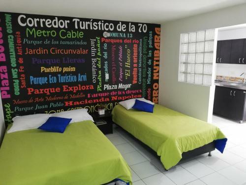 Aparta Estudio 7051