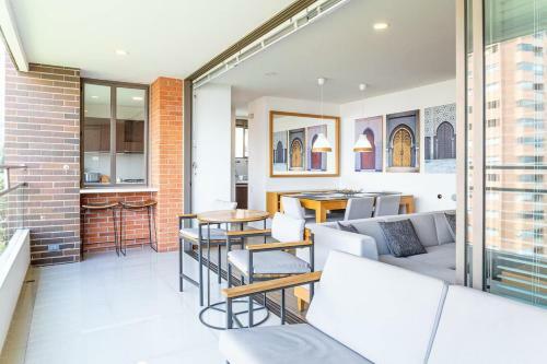 Apartamento Dos Maderos Poblado Medellin 1 Month Minimum Stay