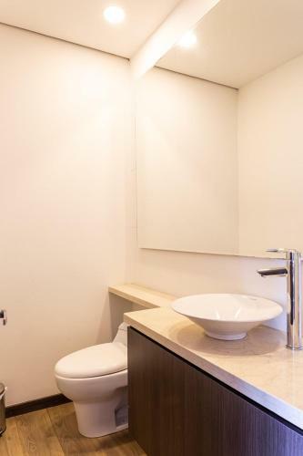 Apartamento Dos Maderos Poblado Medellin 1 Month Minimum Stay