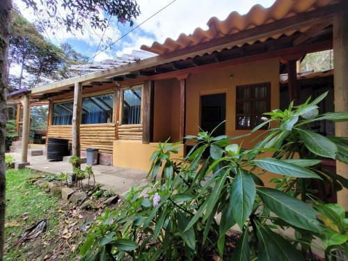 Hostal Refugio En El Bosque