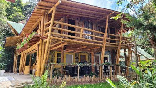 Hostal Refugio En El Bosque