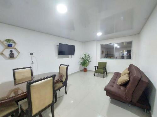 Apartamento Laureles 2do Parque-wifi 150mb-zona Rosa