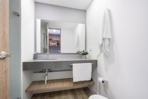 Apartamentos Go Living & Suites By Housy Host