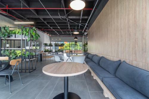Apartamentos Go Living & Suites By Housy Host