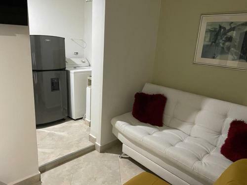 Apartamento Amoblado Gemas San Joaqu�n