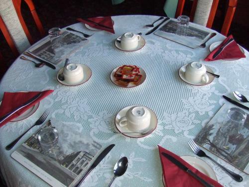 Hostal The Denewood
