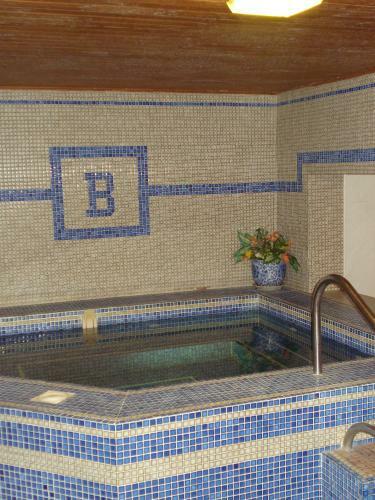 Burlington Hotel