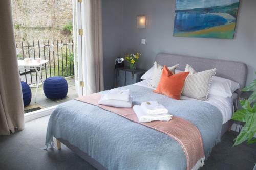 Hostal St Elmo Cottage