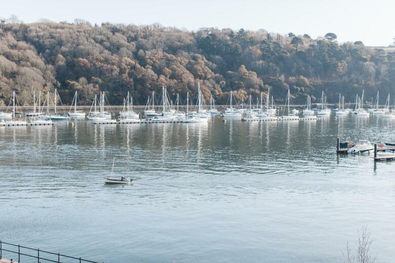 Dart Marina Hotel