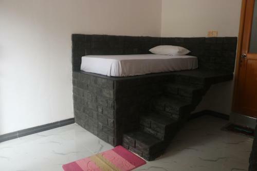 Hostal Tunnel Corner Guest