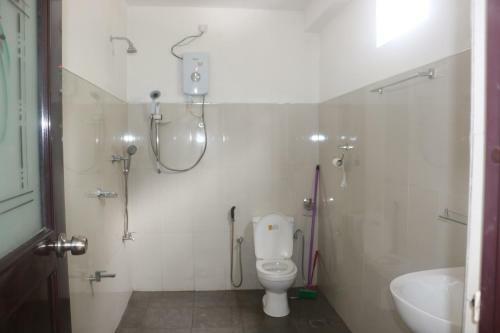 Hostal Tunnel Corner Guest