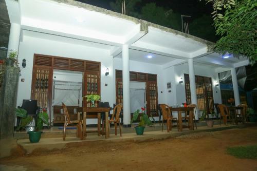 Hostal Vale Casa Family Guest House