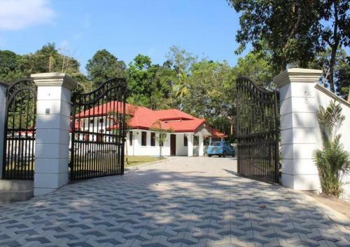 Heaven Villa