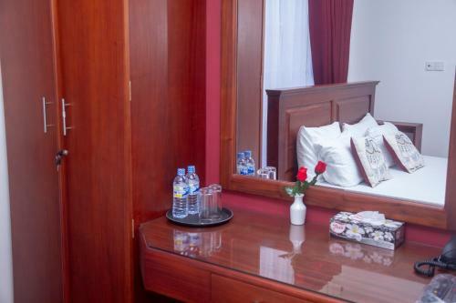Hostal Windsor Residence