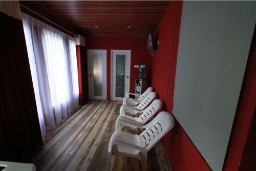 Hostal Windsor Residence