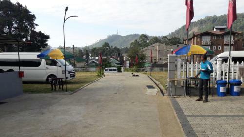 Hostal Windsor Residence