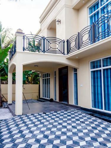 Hostal Royal City Inn