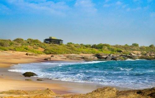 Sanasuma Yala Beach Chalet