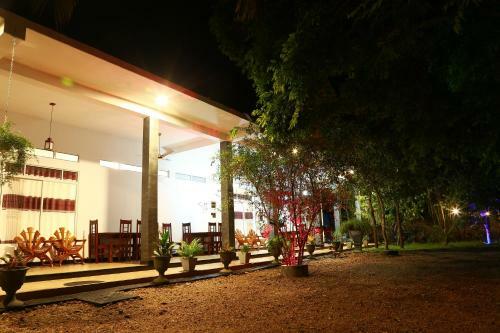 Hotel Dearly Holiday Home And Safari