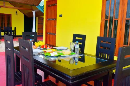 Hostal Ceylon Safari Cottage