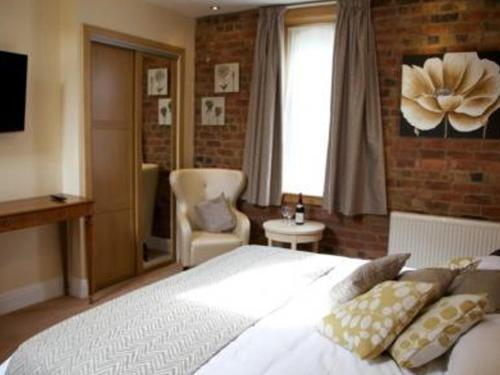 Hotel Carriages Telford