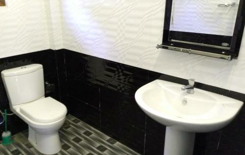 Hostal Villa Free Way