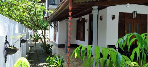 Hostal Villa Free Way