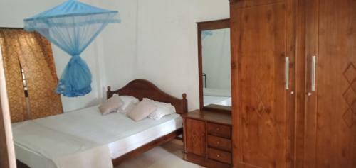 Hostal Dimidi Villa