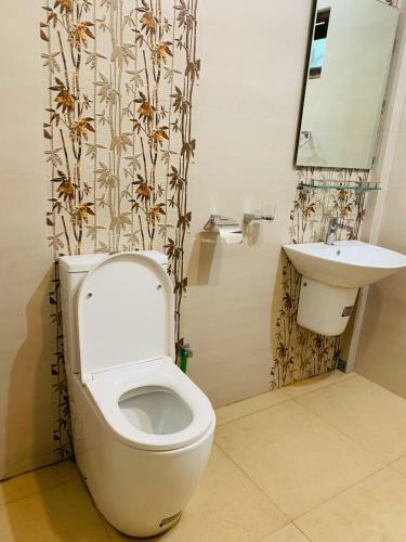 Hostal La Sirena Resort