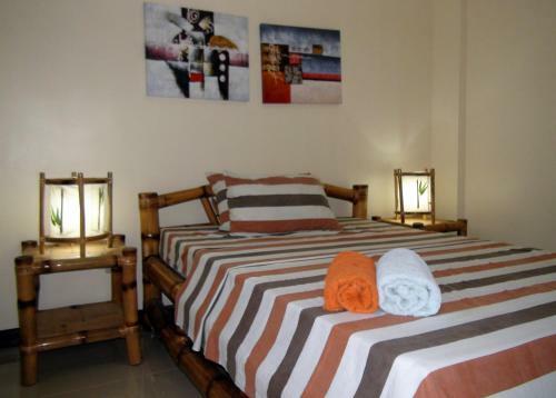 Hostal Squares Beachside Apartments