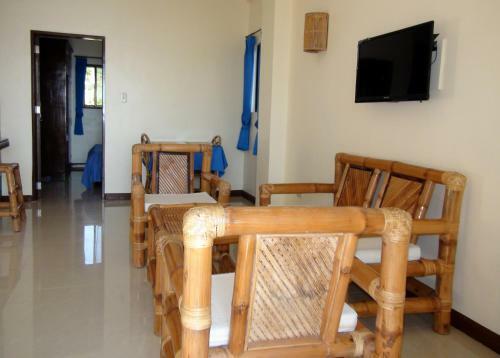 Hostal Squares Beachside Apartments