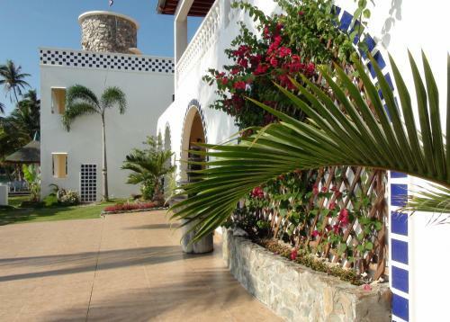 Hostal Squares Beachside Apartments
