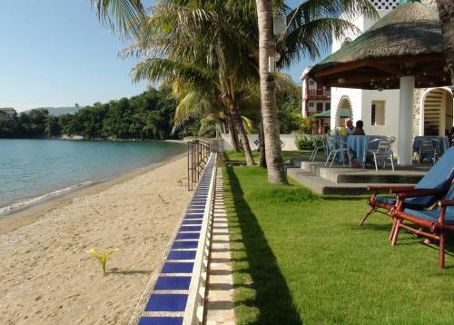 Hostal Squares Beachside Apartments