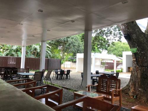 Alesseo Hostel