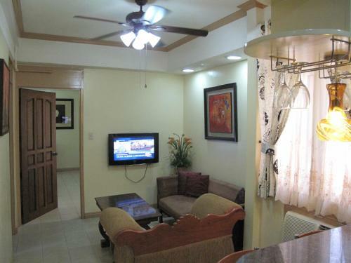 Apartamento Makati Suites At Travelers Inn